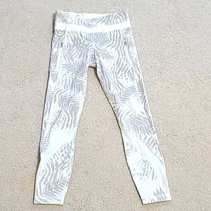 Lululemon Capri Athletic Pant